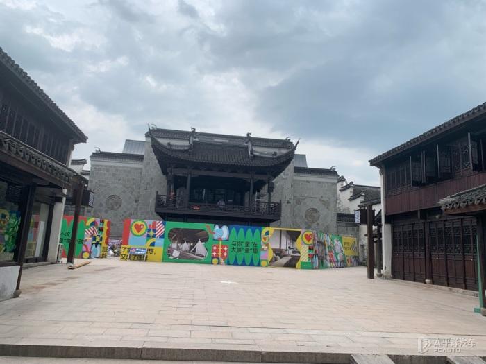 逃离无人城堡